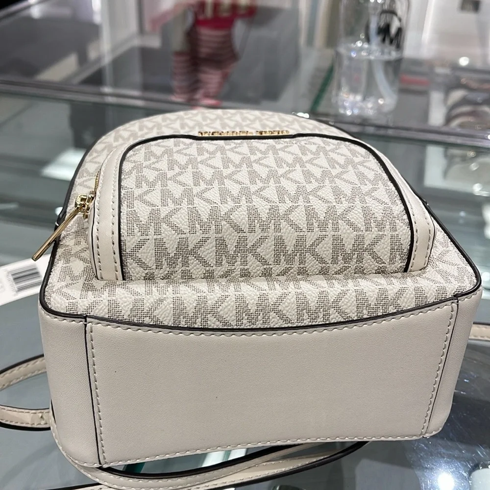 Michael Kors Ladies Backpack Bag Jaycee XS Conv Zip Backpack Light Cream Multi - Picture 7 of 16